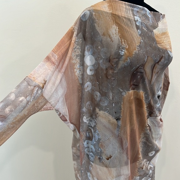 Hildur Yeoman The Premiere dress in Sequin Painting - Picture 3 of 10